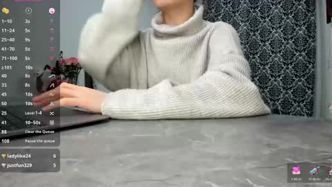 Snapshot of lanalandd chatting on January 13, 7:53 pm Lana online show from January 13, 7:53 pm