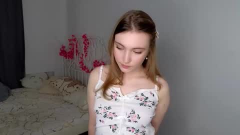 Lana online show from March 17, 1:14 pm