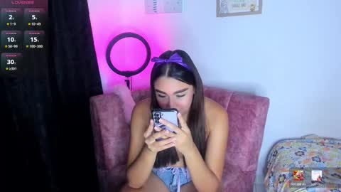 Snapshot of lanasin_ chatting on February 8, 10:13 pm lanasin_ online show from February 8, 10:13 pm