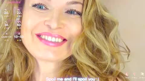 Snapshot of lanavibes chatting on November 27, 5:48 pm lanavibes online show from November 27, 5:48 pm