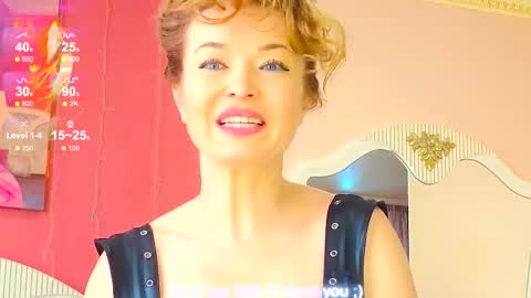 Snapshot of lanavibes chatting on February 10, 11:14 am lanavibes online show from February 10, 11:14 am