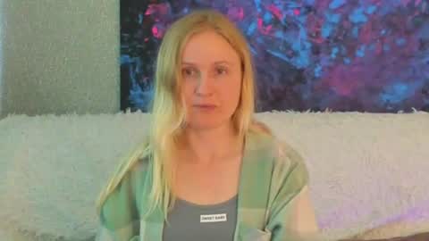 LanaviSmith online show from June 16, 6:16 am