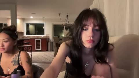 laneystone online show from November 25, 3:50 am