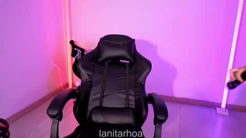 Snapshot of lanitarhoa chatting on February 23, 3:59 am Lina online show from February 23, 3:59 am