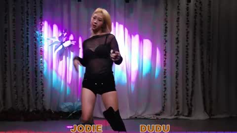 lankwaifong_cindy online show from April 30, 2:51 am