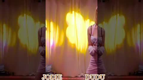 lankwaifong_cindy online show from June 27, 12:22 pm