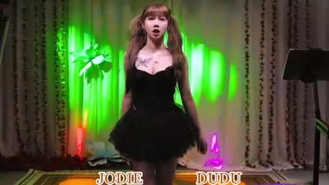 lankwaifong_cindy online show from July 1, 3:08 am