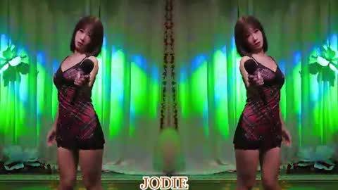 lankwaifong_cindy online show from July 6, 3:25 am