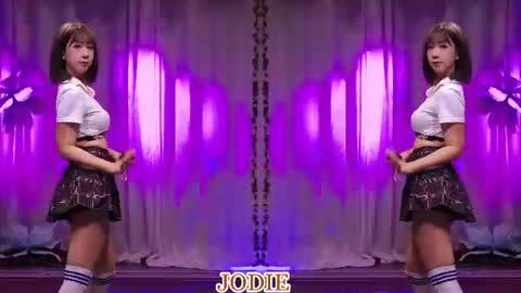 lankwaifong_cindy online show from July 17, 7:37 am