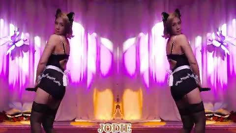 lankwaifong_cindy online show from July 31, 8:14 am