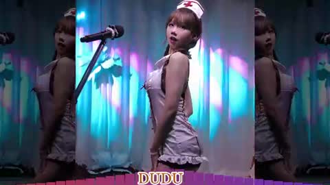 lankwaifong_cindy online show from August 3, 10:43 am