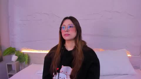 Lanna online show from January 16, 11:47 am