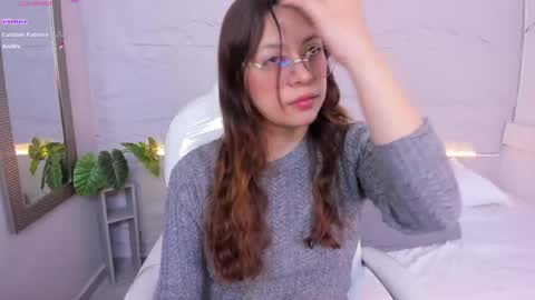 Lanna online show from May 6, 11:48 am