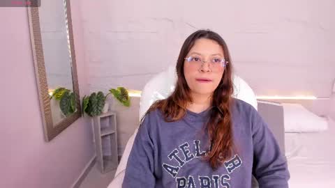 Lanna online show from June 20, 11:46 am