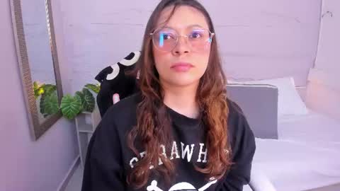 Lanna online show from June 27, 11:37 am