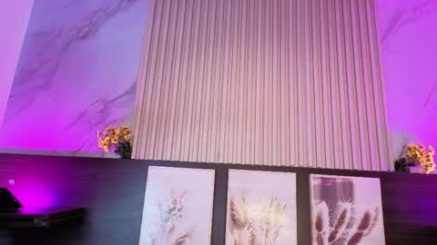 lanna_as online show from April 28, 1:38 pm