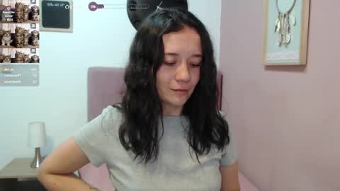 Lanna online show from January 30, 4:45 pm