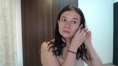 Lanna online show from March 3, 12:58 pm