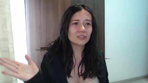 Lanna online show from March 3, 4:03 pm