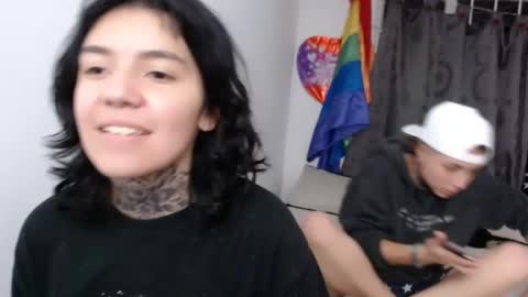 Snapshot of lannie_gonzales chatting on January 5, 4:04 am LANNIE   online show from January 5, 4:04 am