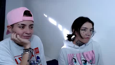 Snapshot of lannie_gonzales chatting on February 11, 9:46 pm LANNIE   online show from February 11, 9:46 pm