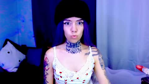 LANNIE   online show from February 4, 2:01 pm