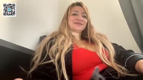 Snapshot of lapussia chatting on November 15, 2:46 pm Olena online show from November 15, 2:46 pm