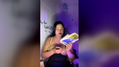 lara101732 online show from March 12, 4:35 pm