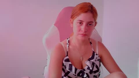 Snapshot of lara_aisha chatting on July 24, 8:51 pm LARA online show from July 24, 8:51 pm