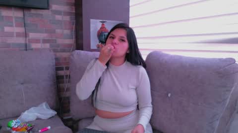 lara_as online show from June 6, 3:17 pm