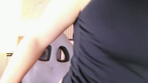 Snapshot of lara_as chatting on July 30, 8:52 pm lara_as online show from July 30, 8:52 pm
