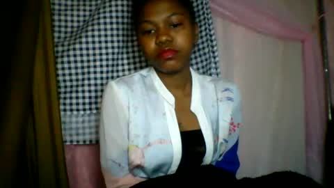 lara_belle online show from July 12, 4:25 am