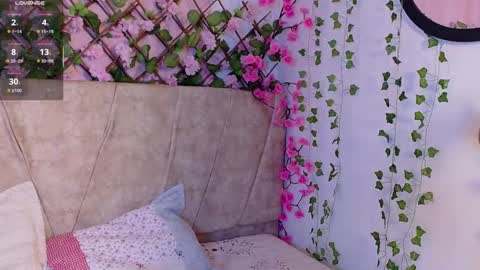 Lara Gill online show from January 6, 8:34 pm