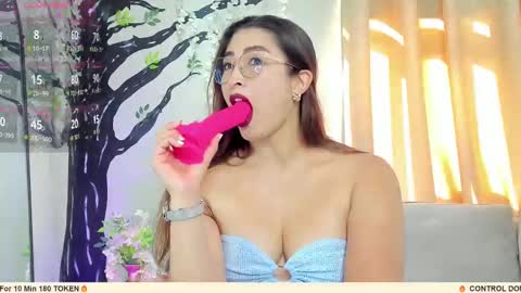      700  200   online show from November 10, 7:57 pm