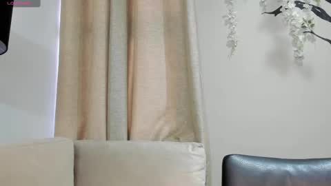      700  200   online show from November 16, 12:00 pm