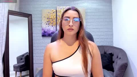      700  200   online show from February 16, 7:32 pm