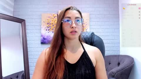      700  200   online show from May 21, 7:54 pm