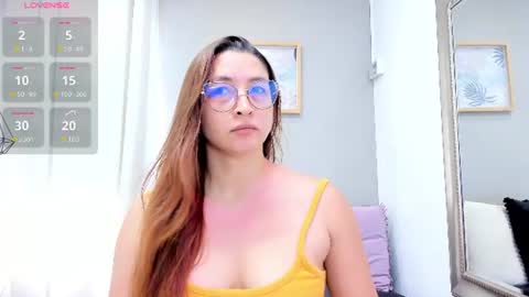      700  200   online show from July 4, 7:31 pm