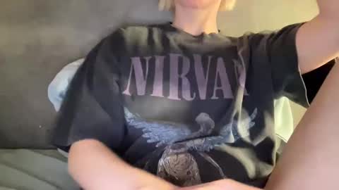 Lara Neon online show from February 4, 4:02 pm