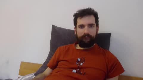 Snapshot of laraaan chatting on February 21, 3:57 pm laraaan online show from February 21, 3:57 pm