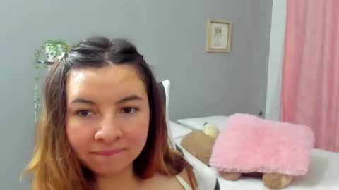 Lara online show from May 16, 12:18 am