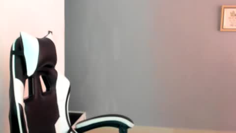 Lara online show from July 15, 6:57 pm