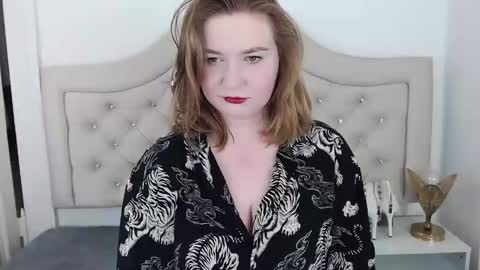 LaraFlirt online show from December 9, 7:07 pm