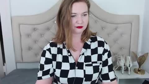 LaraFlirt online show from January 25, 1:10 am