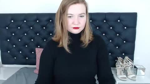 LaraFlirt online show from February 12, 7:56 pm