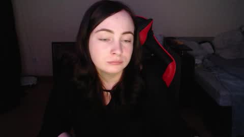 Laralianna online show from February 10, 9:08 pm