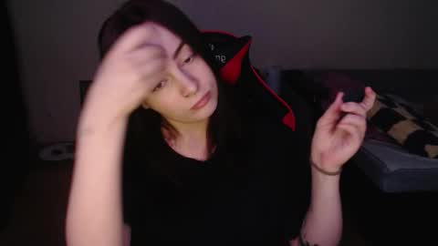 Laralianna online show from March 10, 2:49 am