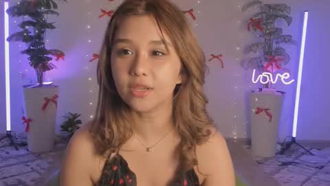 Lara online show from March 15, 7:09 pm