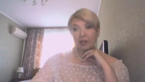 laramrs online show from May 9, 4:34 pm