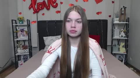 LaraPika online show from February 12, 9:15 am